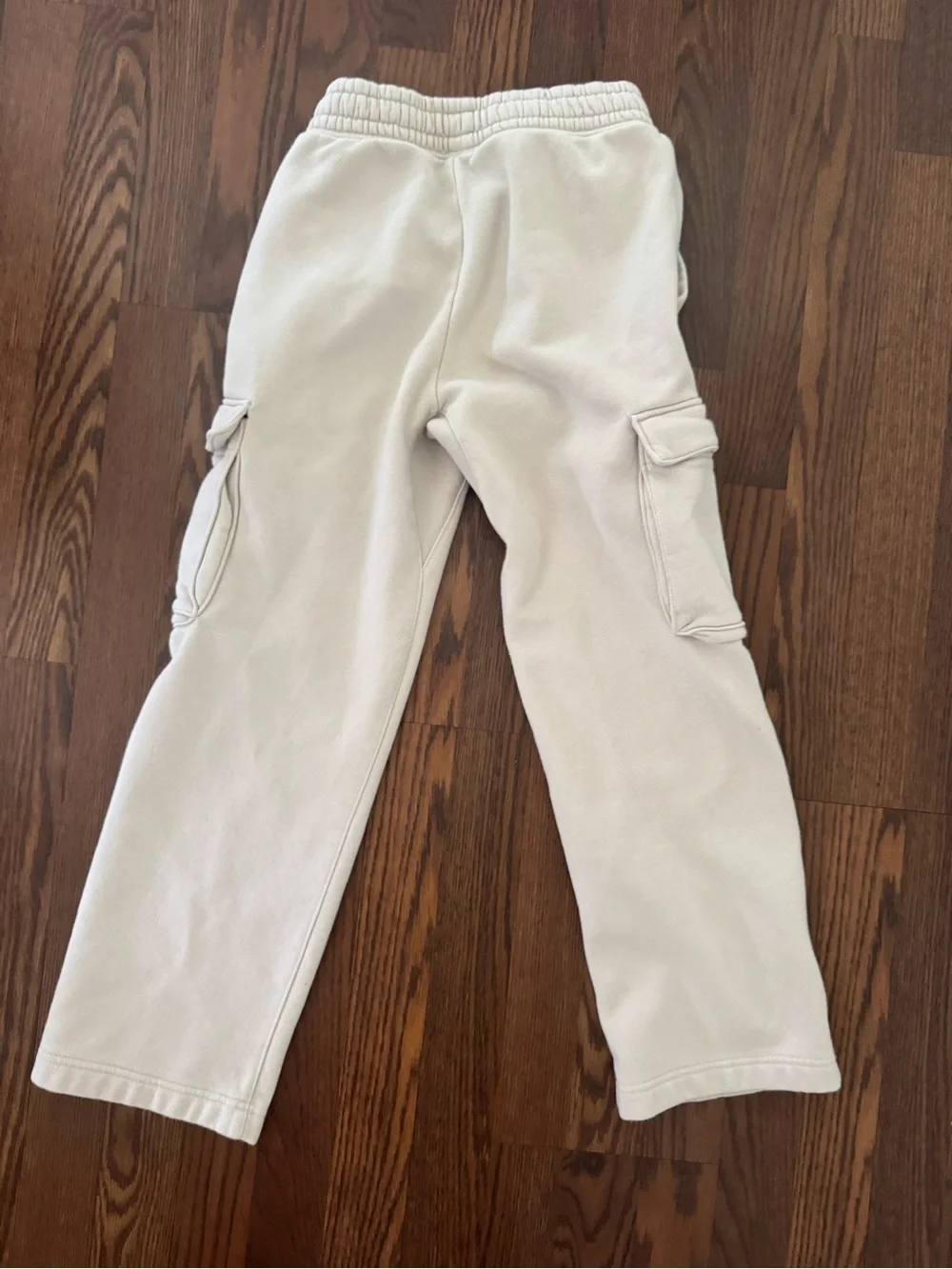 Gap Kids Girls Cargo Sweatpants in Cream